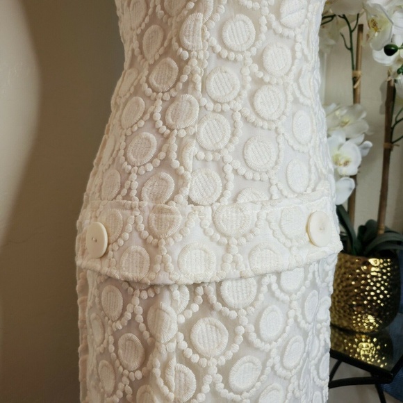 Bebe White Lace Mini Dress Size Small Scalloped - Picture 7 of 10